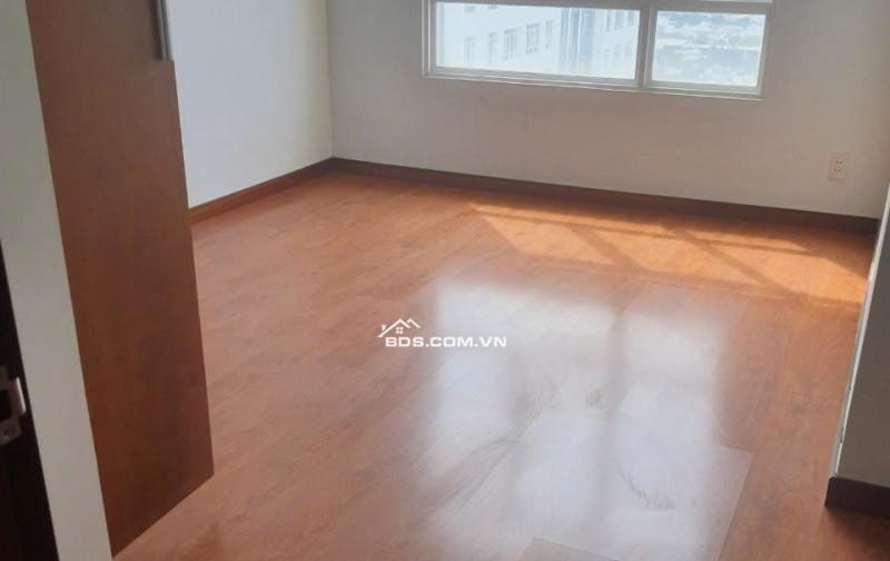 Giai Việt - Căn hộ diện tích lớn, sổ hồng sẵn, giá thị trường cực tốt