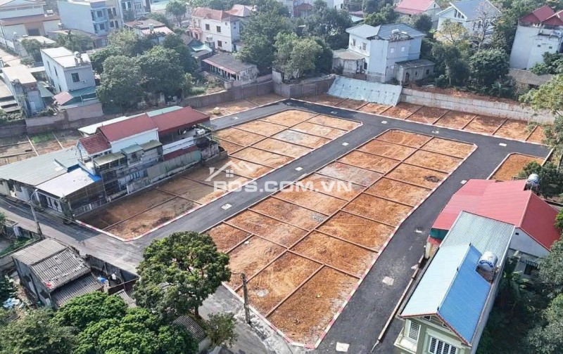 BÁN LÔ GÓC SÁT TRƯỜNG ĐẠI HỌC CÔNG NGHIỆP VIỆT HUNG -TÙNG THIỆN -HN -KHAI THÁC DÒNG TIỀN LUÔN