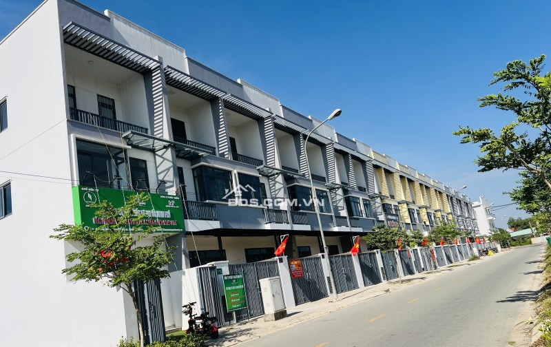 Bán nhà gần Bệnh viện Gò Dầu - Phù hợp với người lớn tuổi