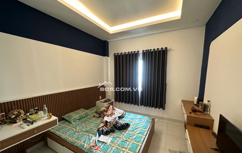 (Tin thật 100%) Bán nhà 146m2 (5x28) mặt tiền Tân Sơn - Xây 8 lầu - Rẻ hơn TT 20% - HH MG