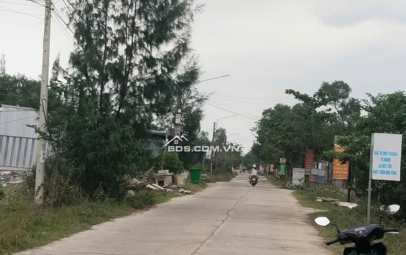 CẦN BÁN GẤP LÔ ĐẤT 160M2, SÁT BÊN CẠNH KHU CÔNG NGHIỆP TAM THĂNG