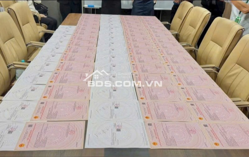 Chỉ 625 triệu mở ngay showroom 5x18 với 18 tháng vận hành không chi phí tại Dragon Eden.0933910039