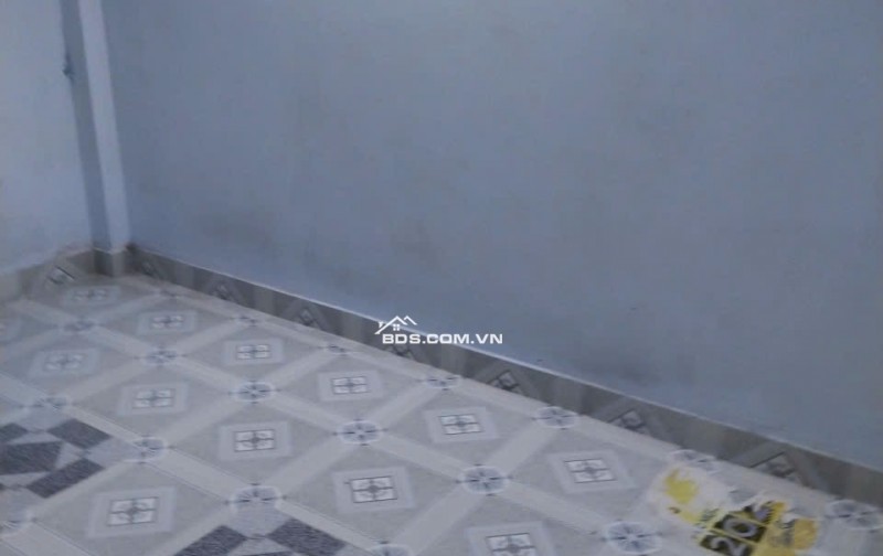 Cho thuê nhà nguyên căn ngay chợ Long Thạnh, xã Cần Giờ 70m2 chỉ 9tr/th. Lh:0932234469.