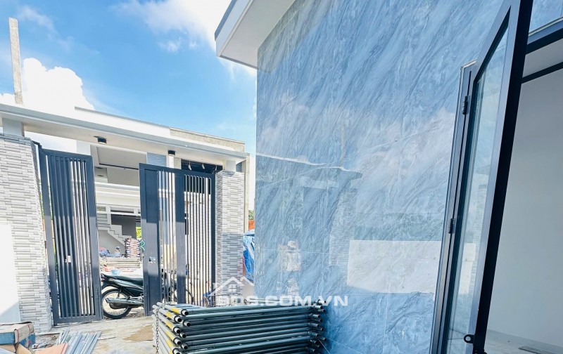 BÁN NHÀ CẤP 4 SẮP HOÀN THIỆN TẶNG FULL NỘI THẤT, ĐƯỜNG LONG CHIẾN, BÌNH LỢI, VĨNH CỬU, DỒNG NAI