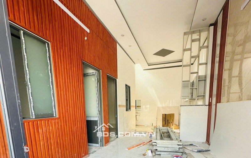 BÁN NHÀ CẤP 4 SẮP HOÀN THIỆN TẶNG FULL NỘI THẤT, ĐƯỜNG LONG CHIẾN, BÌNH LỢI, VĨNH CỬU, DỒNG NAI
