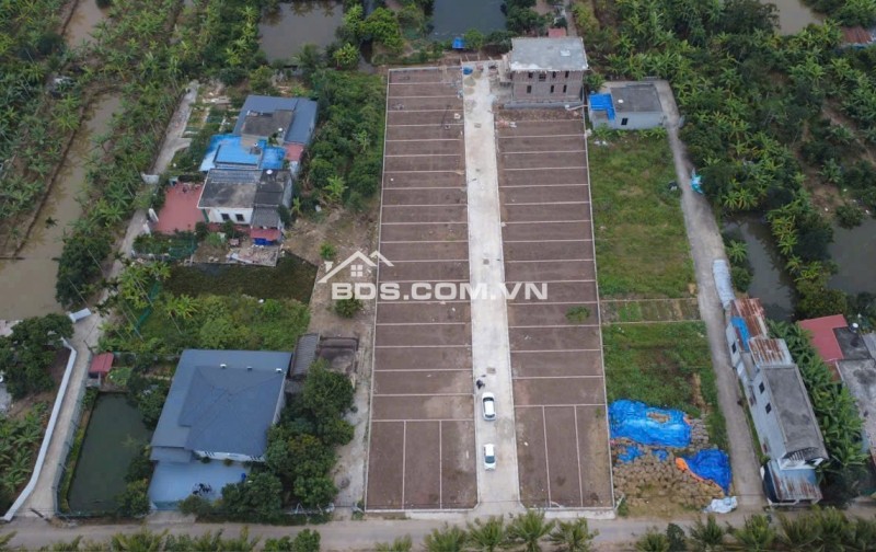 càn bán gấp lô đất