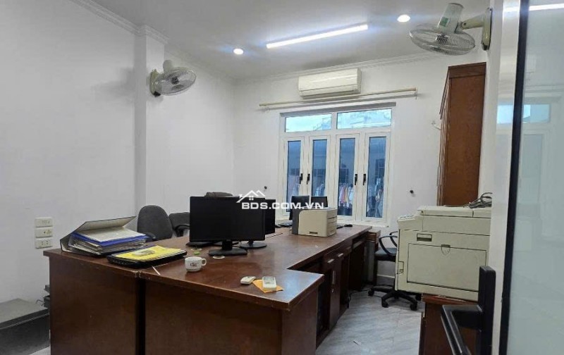 Siêu Đẹp Quán Thánh Đầu Vườn Hoa 5 Tầng 9,5 Tỷ Thẳng Tắp 10m ra phố