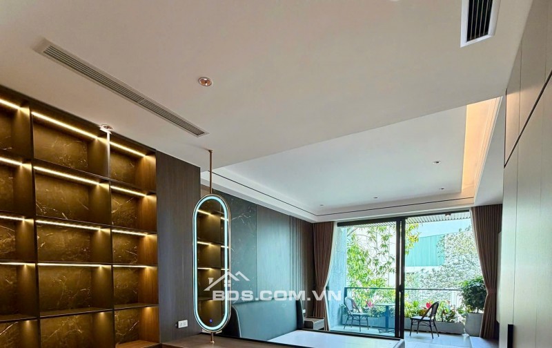 BÁN NHÀ PHƯỜNG BỒ ĐỀ DT 50M 4 TẦNG, NGÕ RỘNG Ô TÔ 7 CHỖ QUA NHÀ CHỈ 7.5TỈ