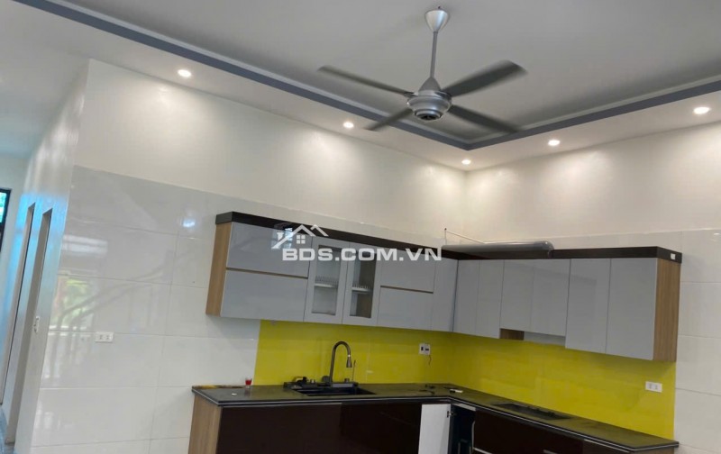 NHÀ ĐẸP  - GIÁ TỐT Chính Chủ Cần bán nhanh căn nhà tại xã Tam Đảo tỉnh Vĩnh Phúc