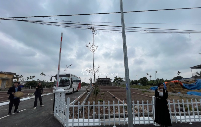 bán lô đất diên tích 60-70m2 giá chỉ 1 tỷ  gần các khu công nghiệp tiềm năng tăng giá tốt