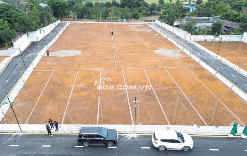 càn bán gấp lô đất