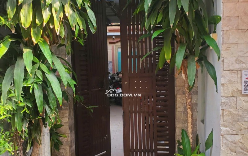 CHO THUÊ PHÒNG TRỌ 1/8 ĐƯỜNG SỐ 10 PHƯỜNG TÂN HƯNG, 18M 2,8TR/TH. LH:0919005798.