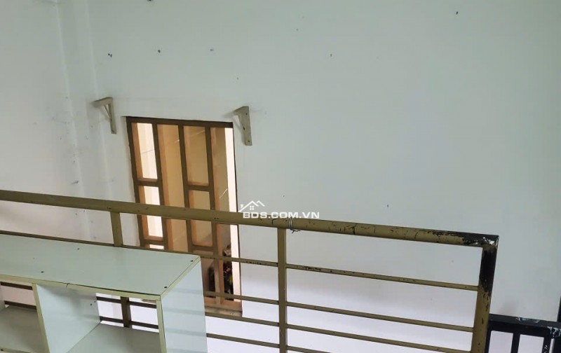 CHO THUÊ PHÒNG TRỌ 1/8 ĐƯỜNG SỐ 10 PHƯỜNG TÂN HƯNG, 18M 2,8TR/TH. LH:0919005798.