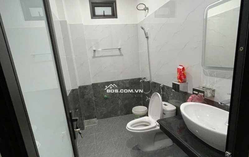 Nguyễn Thái Học 6 Tầng Thang Máy lô Góc 2 Thoáng 14.8 Tỷ 10M Ra Ô TÔ