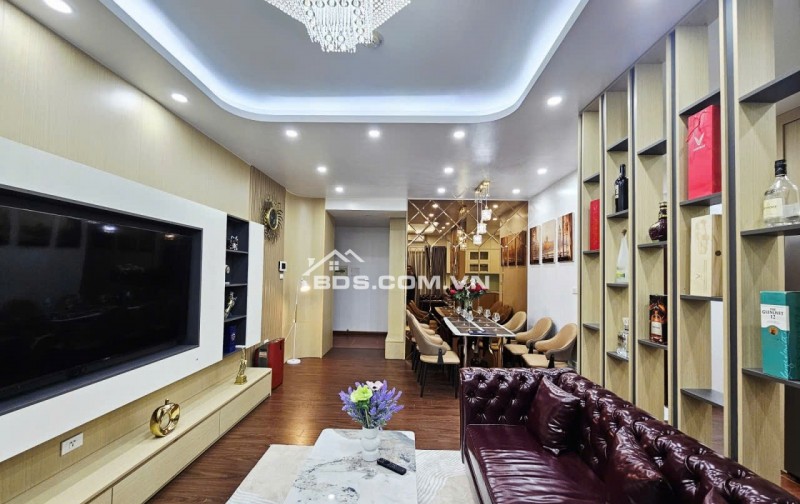 Cần tiền Bán Gấp chung cư 158 m2 Văn Phú, Hà Đông, 3 ngủ , 3 vệ sinh, 8.3 tỷ