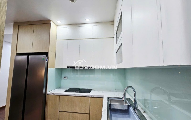 Cần tiền Bán Gấp chung cư 158 m2 Văn Phú, Hà Đông, 3 ngủ , 3 vệ sinh, 8.3 tỷ