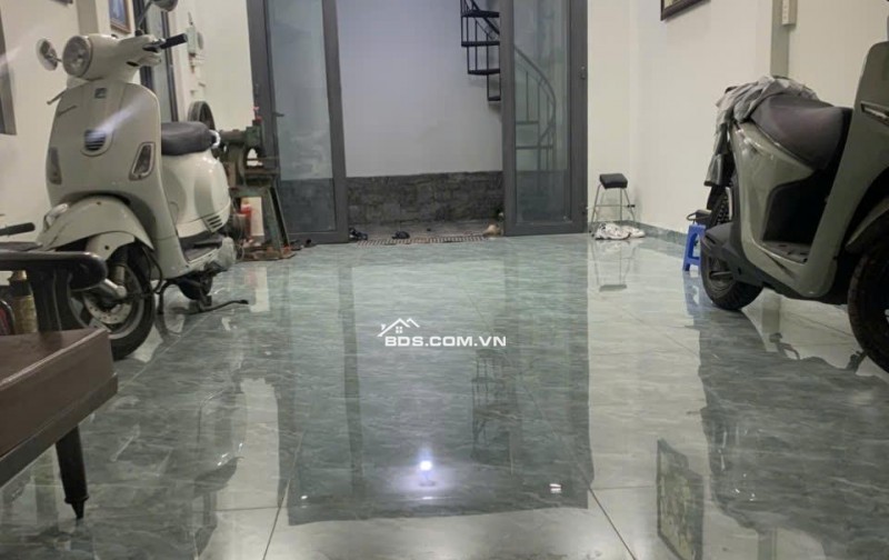 NHÀ BÁN Q12 DT: 98M HXH NHÀ ĐẸP-2TẦNG
NGUYÊN VĂN QUÁ Q12-GẦN PHẦN MỀM QUANG TRUNG