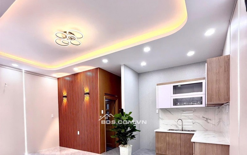 NHÀ BÁN GIÁP QUẬN TÂN BÌNH-CÁCH MẶT TIỀN VÀI BƯỚC CHÂN-HẺM OTO XE TẢI NHÀ MỚI Ở NGAY-TÂN THỚI NHẤT-PHAN VĂN HỚN-TRƯỜNG CHINH.