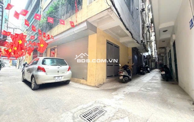  NHÀ ĐẸP – VỊ TRÍ HIẾM – CHỈ CÁCH Ô TÔ 5M – FULL NỘI THẤT – DẪN KHÁCH LÀ CÓ KHẢ NĂNG CHỐT 