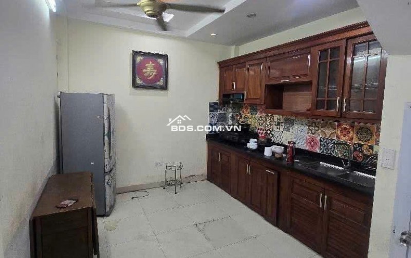 B.Á.N NHÀ PHÙNG KHOANG 35M – 4 TẦNG LÔ GÓC – NGÕ THÔNG – GẦN Ô TÔ – 8.4 TỶ