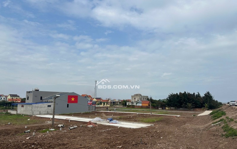  LÔ ĐẤT BIỂN NINH CƠ – GIÁ 1.8 TỶ 86m2 – mặt tiền 5m vuông vắn