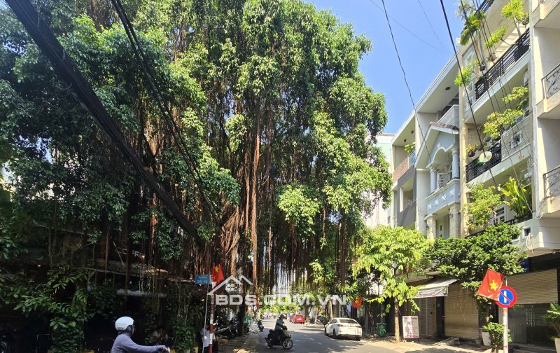 Siêu Góc 2 Mặt Tiền Kinh doanh cực đẹp Đường Số Tân Quy. Q7