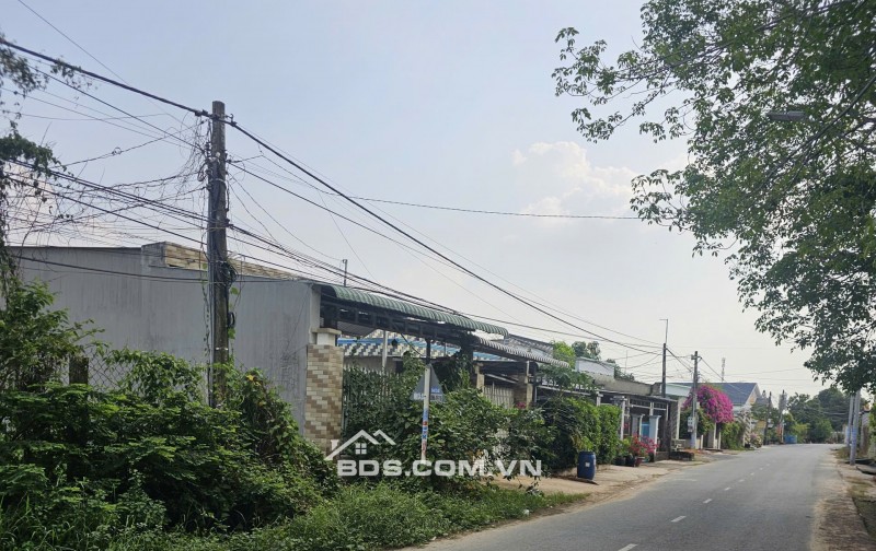 Bán Đất Trung Tâm Trảng Bàng, cách Sài Gòn 25km thổ cư, sổ hồng riêng Giá 950tr