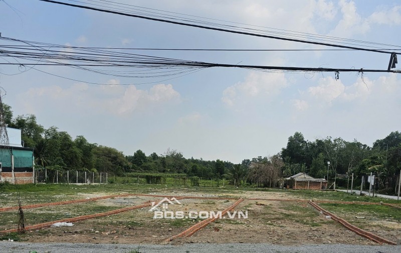 Bán Đất Trung Tâm Trảng Bàng, cách Sài Gòn 25km thổ cư, sổ hồng riêng Giá 950tr