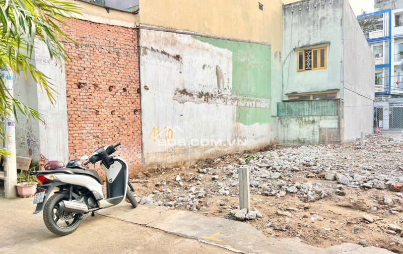 Bán Đất thổ cư tiện xây dựng Phường Tân Hưng. Quận 7