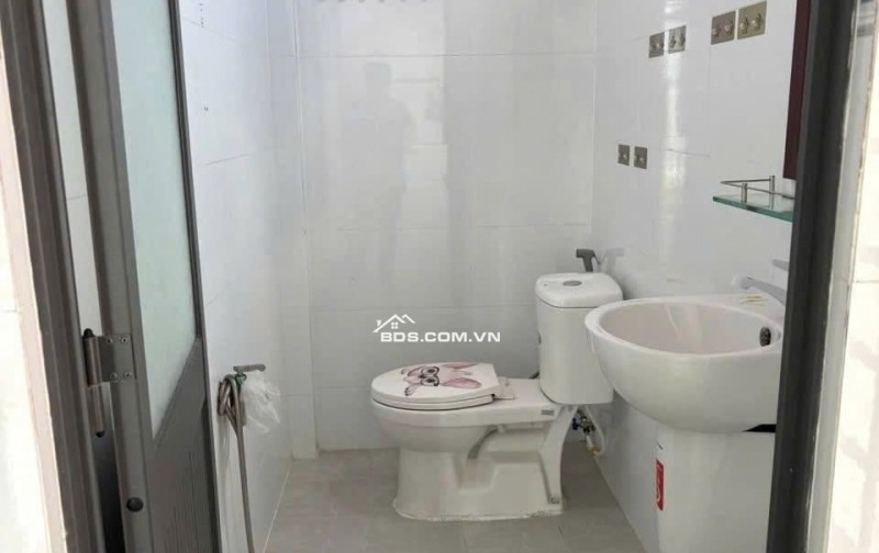  NHÀ ĐẸP DỌN VÀO Ở NGAY – CHỈ 790 TRIỆU TẠI HÓC MÔN 72m2 Sổ Hồng Riêng 