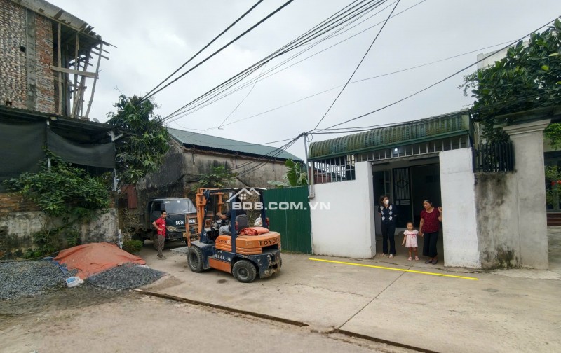 XUẤT HIỆN căn nhà rẻ đẹp mặt kinh doanh TDP Cầu, Phường Chương Mỹ, Hà Nội