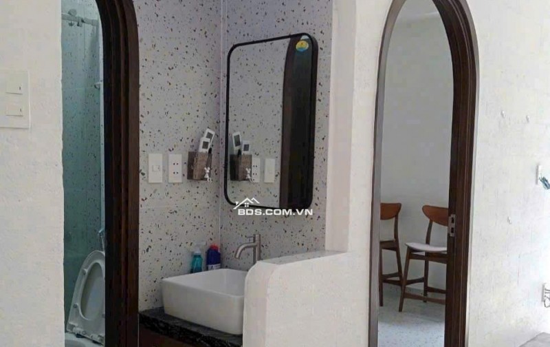 BÁN NHÀ THỊ TRẤN NHÀ BÈ, DT 63,5M2 (5,2X 12) SHR CHỈ 4TỶ8. LH:0903344518