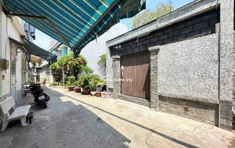 BÁN NHÀ THỊ TRẤN NHÀ BÈ, DT 63,5M2 (5,2X 12) SHR CHỈ 4TỶ8. LH:0903344518