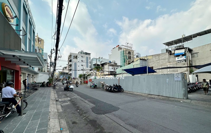 (Tin thật 100%) Bán đất đẹp 104m2 mặt phố Ba Gia - Tặng GPXD (7 lầu + hầm) - Làm CHDV/VP/KS - HH MG