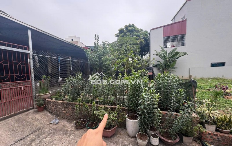 CẦN B.ÁN GẤP 75M SIÊU RẺ Ô TÔ ĐỖ CỬA TẠI THỌ AN _ LIÊN MINH _ HÀ NỘI.