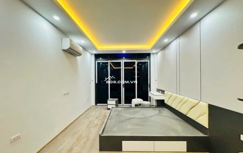 Bán nhà Phương Canh 33M x 5tầng, MT4.2M. 2 thoáng. 6,5 tỷ.