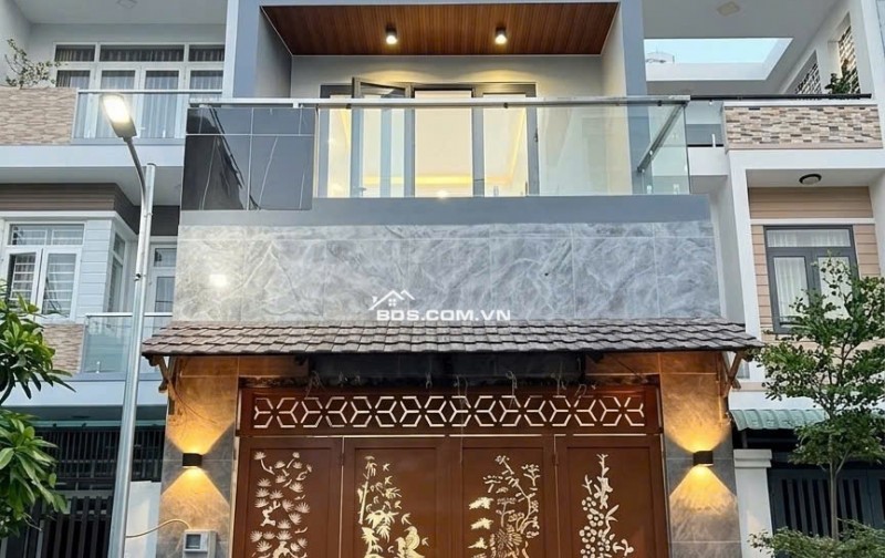 BÁN NHÀ TRƯƠNG PHƯỚC PHAN -BÌNH TÂN - GIÁP TÂN PHÚ LH:0908408385.