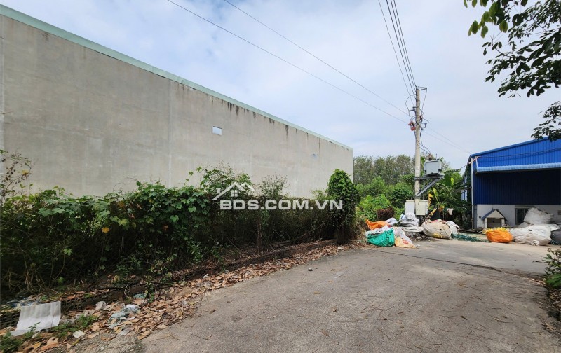 NGÂN HÀNG THANH LÝ GẤP ĐẤT TÂN UYÊN SẴN 160M2 THỔ, NGANG 7M, DT 346.7m2, GIÁ 3.413 TỶ