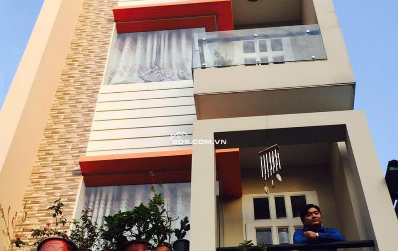 Cần bán gấp nhà Tân Phú