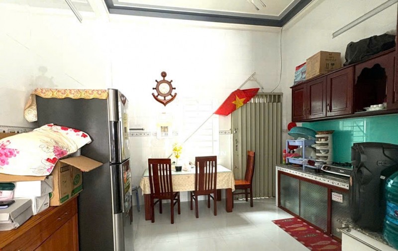 BÁN NHÀ MẶT TIỀN LÝ THÁI TỔ NỐI DÀI – TRUNG TÂM LONG XUYÊN – 41,2M2 – 6TỶXX. LH:0939073155.