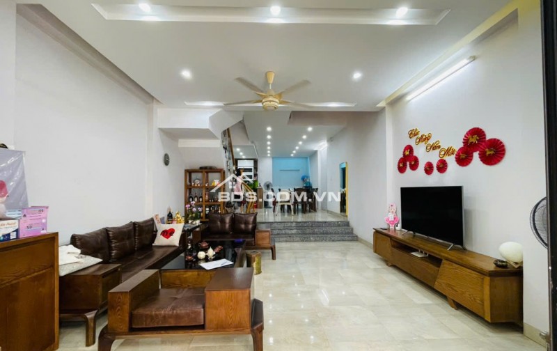 NHÀ 3 TẦNG MB3037 ĐỂ LẠI FULL NỘI THẤT- PHƯỜNG ĐÔNG THỌ(cũ) HƠN 6 TỶ