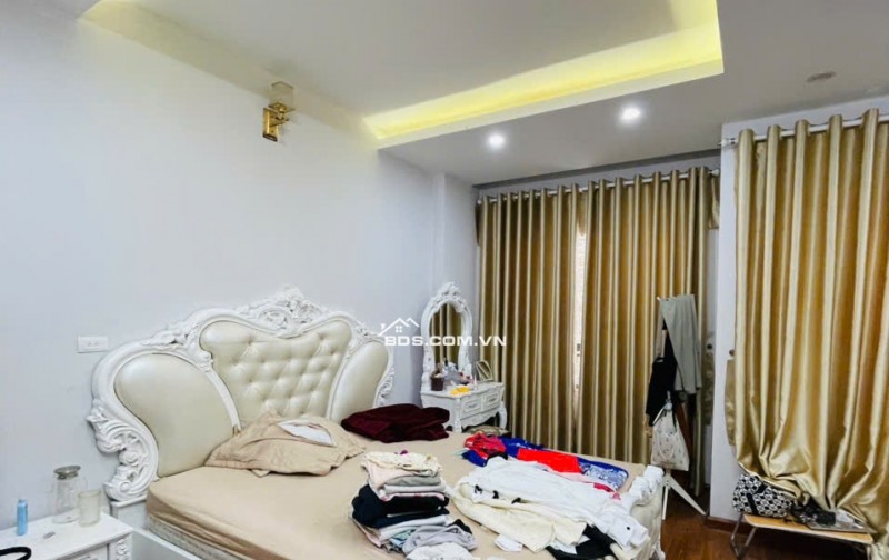 NHÀ 3 TẦNG MB3037 ĐỂ LẠI FULL NỘI THẤT- PHƯỜNG ĐÔNG THỌ(cũ) HƠN 6 TỶ