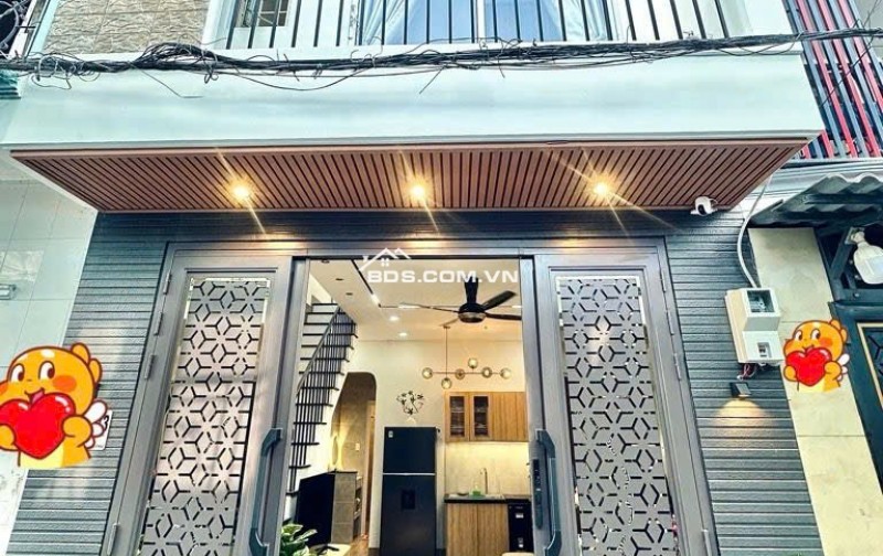 BÁN NHÀ TÂN KỲ TÂN QUÝ. DT (4X9). SẴN SHR. CHỈ 5.5 TỶ. LH:0905029420.