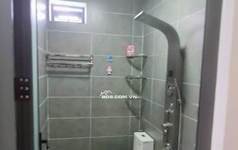 Nhà đẹp xây kiên cố 5 tầng – 4PN 5WC – Hẻm ô tô nhỏ – Dọn vào ở ngay – Vị trí gần Tân Kỳ Tân Quý – Giá tốt 8 tỷ