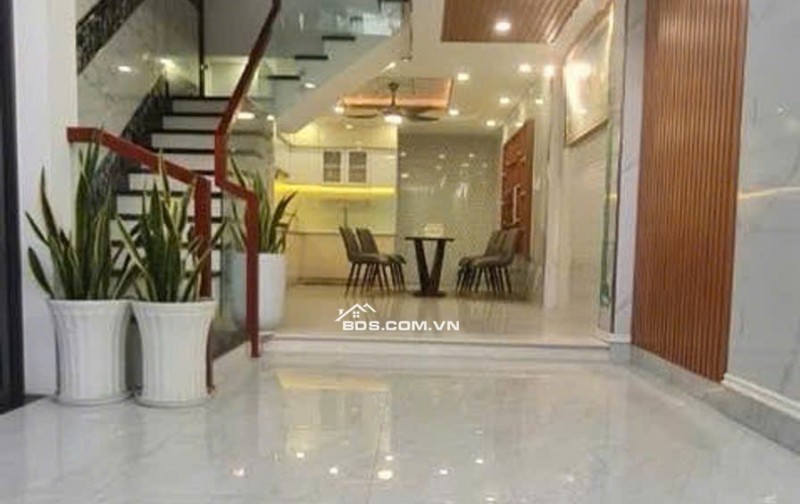 Nhà đẹp xây kiên cố 5 tầng – 4PN 5WC – Hẻm ô tô nhỏ – Dọn vào ở ngay – Vị trí gần Tân Kỳ Tân Quý – Giá tốt 8 tỷ