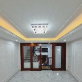 BÁN NHÀ PHÚC LỢI - 6 TẦNG GARA Ô TÔ - 20M RA PHỐ Ô TÔ TRÁNH - CHỈ 8.5 TỶ