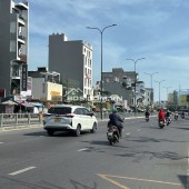 Bán CHDV 6L ngang 5.5m 110m2 HXT Dương Quảng Hàm 10PN T.máy ngay Văn Lang TN60tr 21 tỷ.