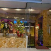 Khách sạn 7 tầng 2 sao hầm T.máy 22P 5.6m 125m2 MT gần Thống Nhất DT 180tr chỉ 23 tỷ.