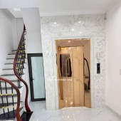 Bán Nhà Gần Phố, Thang Máy Tôn Đức Thắng 46/51m, 6 tầng, giá 18.5 tỷ.