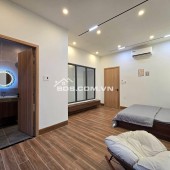 Bán nhà 3 tầng đường Hoà Minh 10 - (Sát Trần Đình Tri, gần biển)